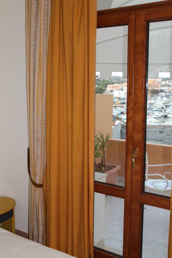 Hotel Medusa Lampedusa Exteriör bild