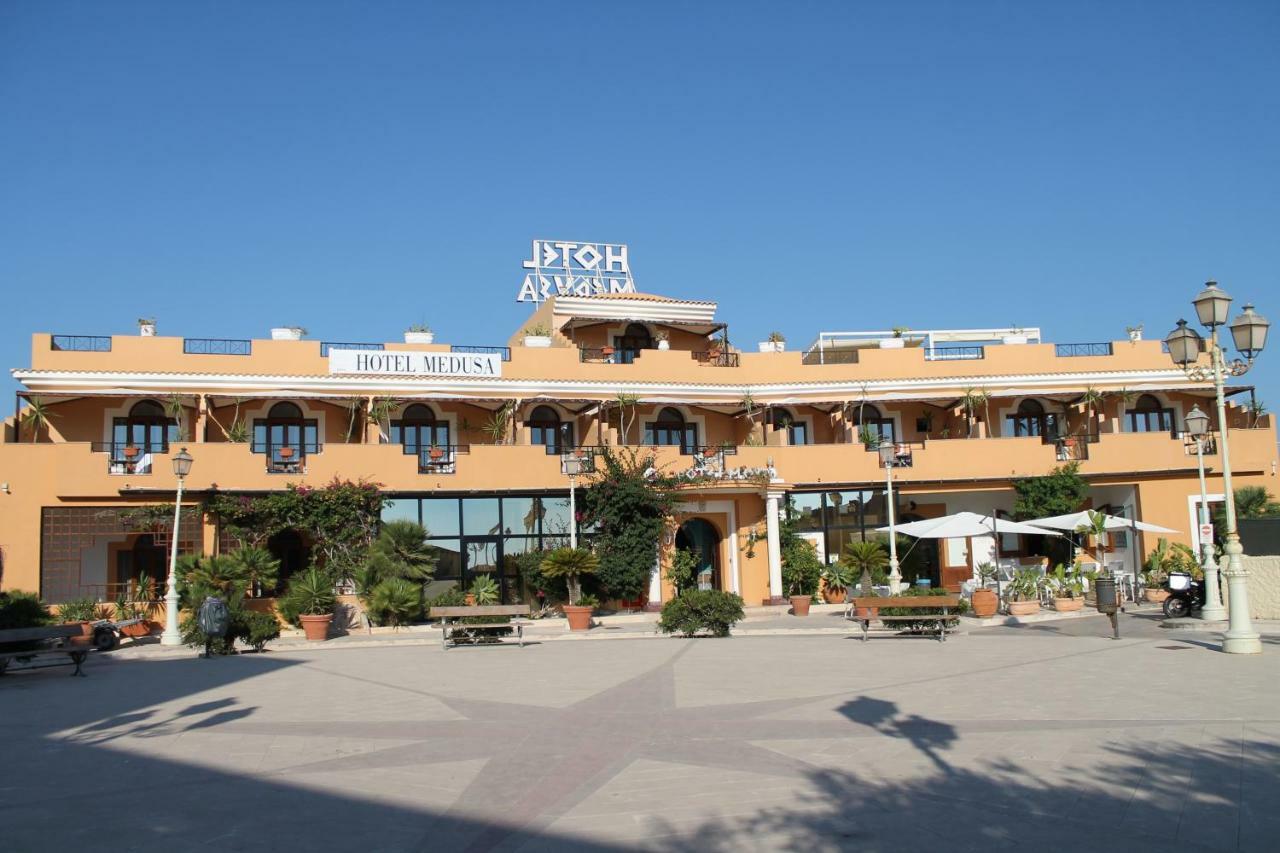 Hotel Medusa Lampedusa Exteriör bild
